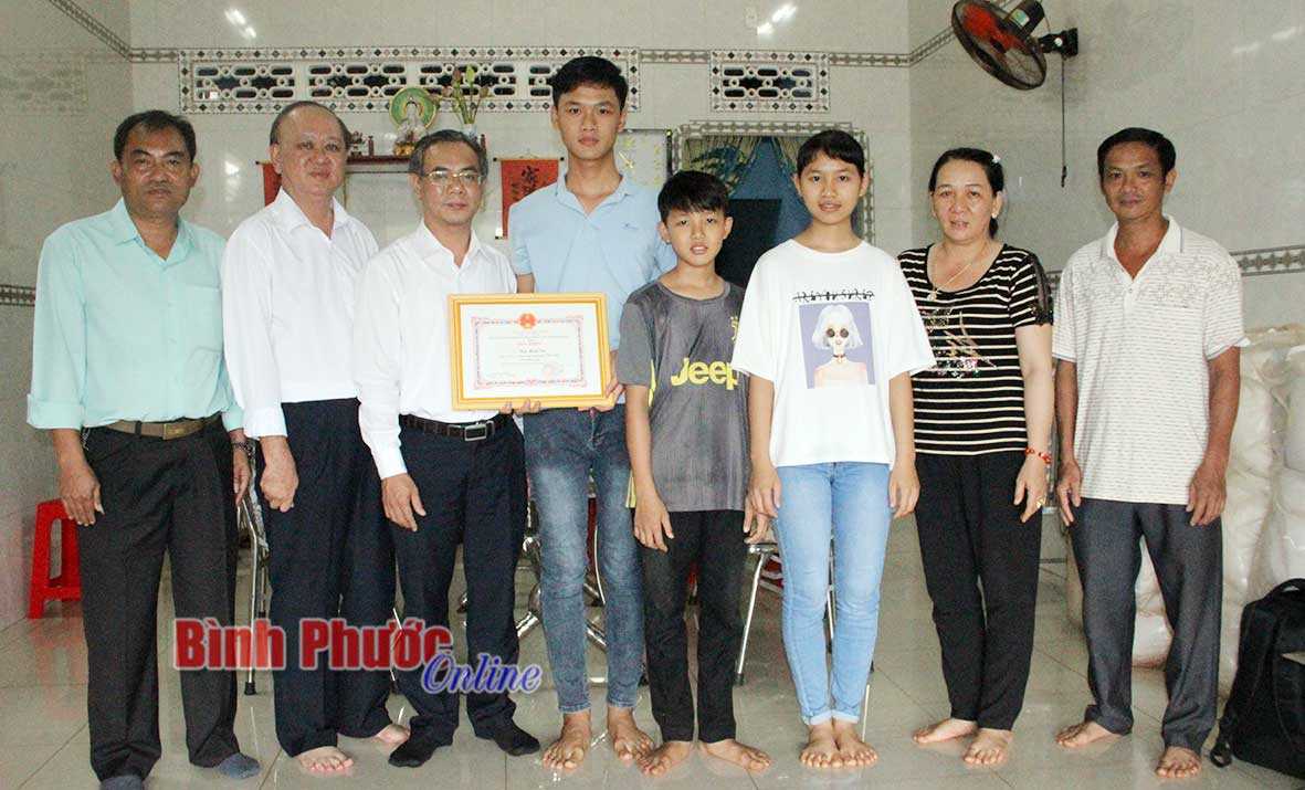 Thái Minh Tài - thủ khoa khối A của Bình Phước