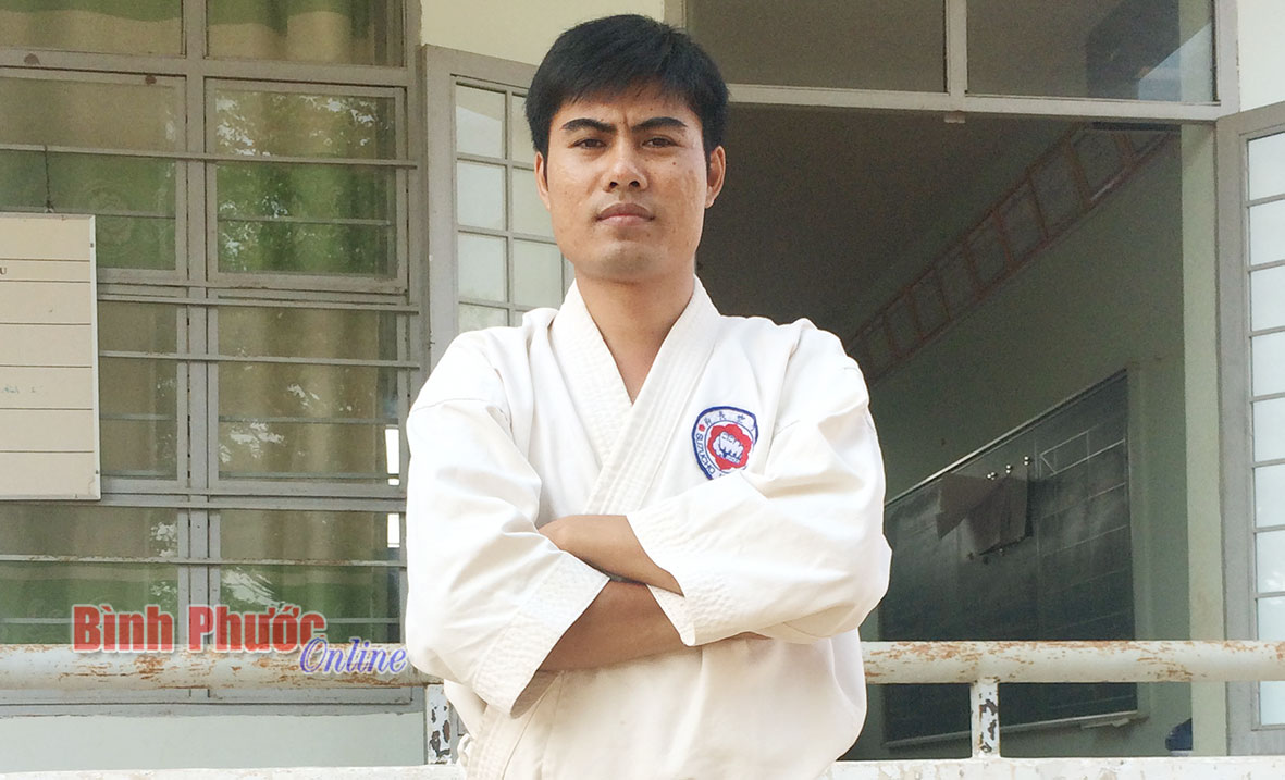 Người thầy tiếp lửa đam mê karatedo