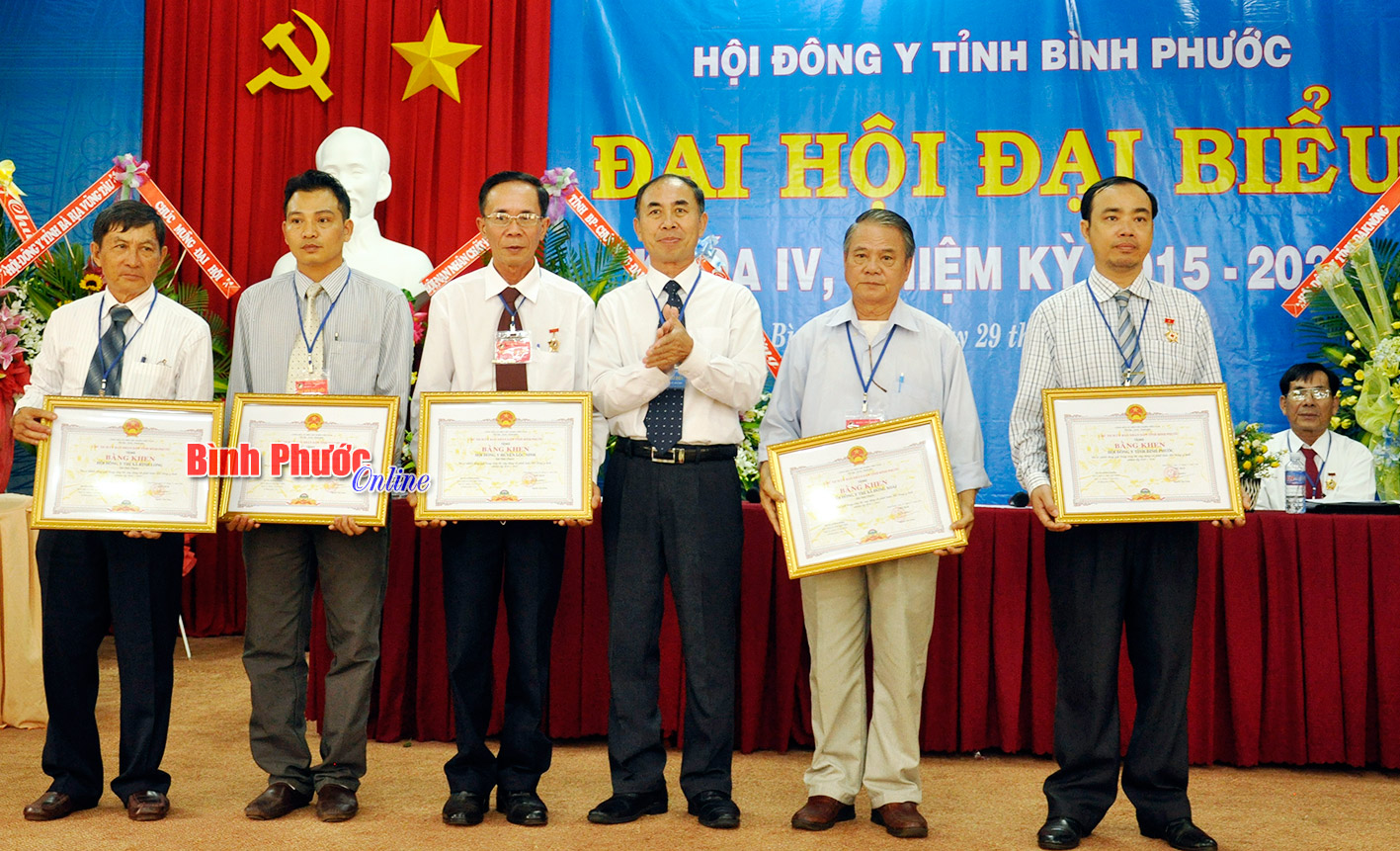 baoin27220172.jpg