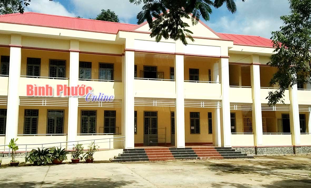 Chơn Thành đáp ứng cơ sở vật chất năm học mới Chơn Thành đáp ứng cơ sở vật chất năm học mới