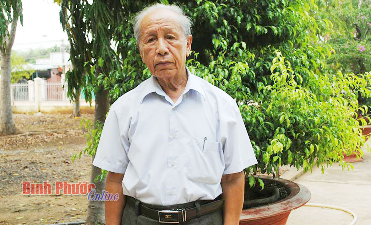 Kỷ niệm gặp Bác Hồ của thầy giáo Trần Văn Tuân Kỷ niệm gặp Bác Hồ của thầy giáo Trần Văn Tuân