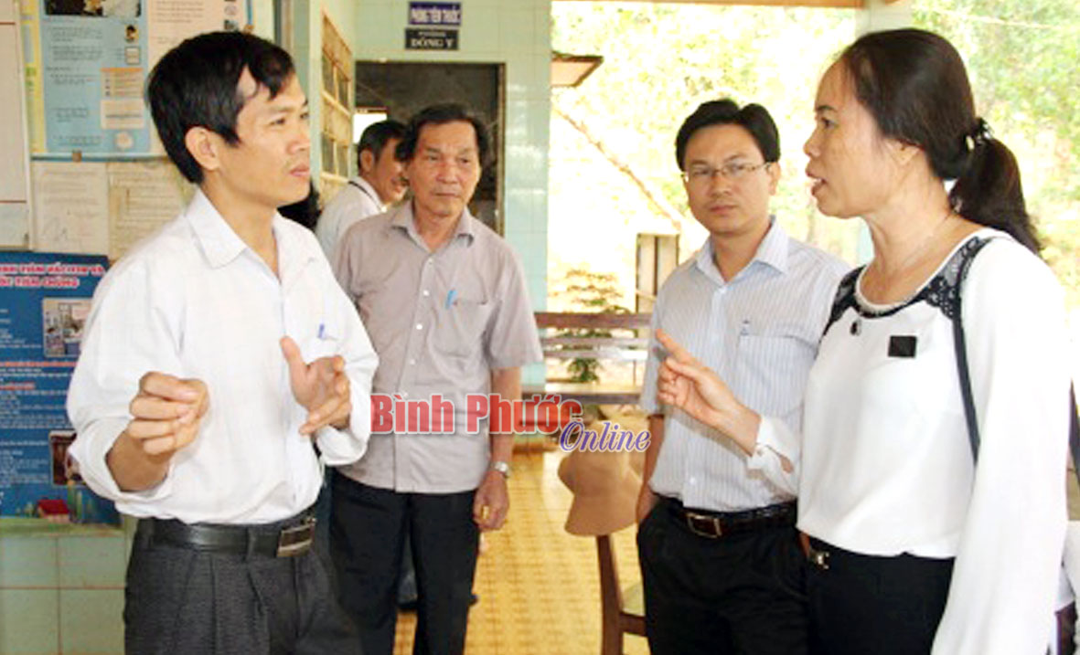 Đắk Nhau: Nhân dân đóng góp hỗ trợ trạm y tế hoạt động
