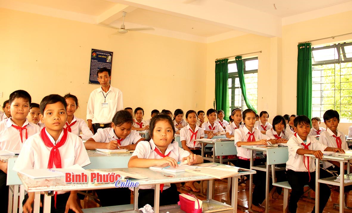Thời gian làm việc và chế độ giảm định mức của giáo viên Thời gian làm việc và chế độ giảm định mức của giáo viên