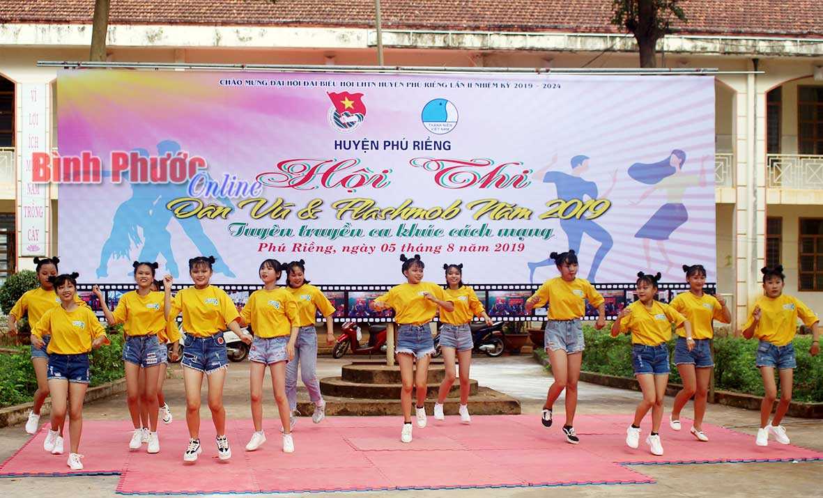 Long Bình nhất hội thi dân vũ và flashmob Long Bình nhất hội thi dân vũ và flashmob