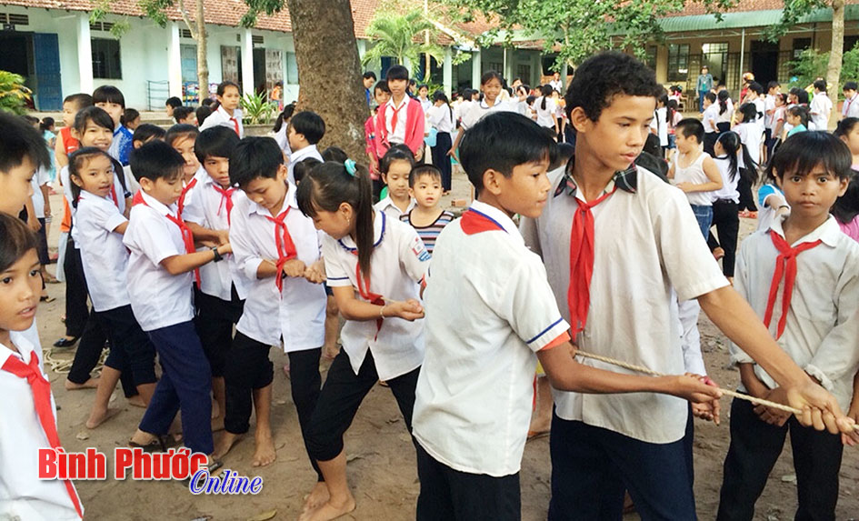 Cần phổ biến trò chơi dân gian trong trường học Cần phổ biến trò chơi dân gian trong trường học