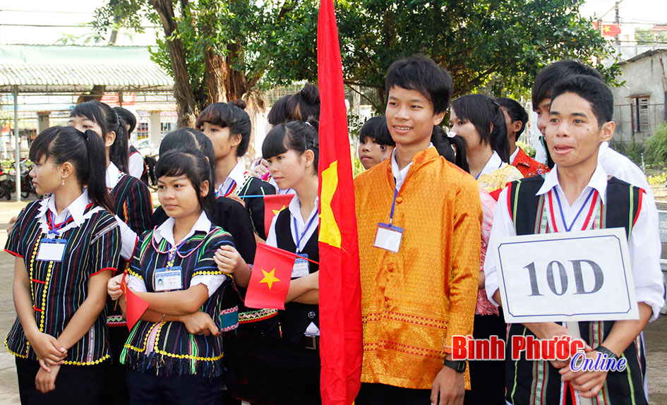 Chính sách hỗ trợ học sinh, sinh viên dân tộc thiểu số Chính sách hỗ trợ học sinh, sinh viên dân tộc thiểu số