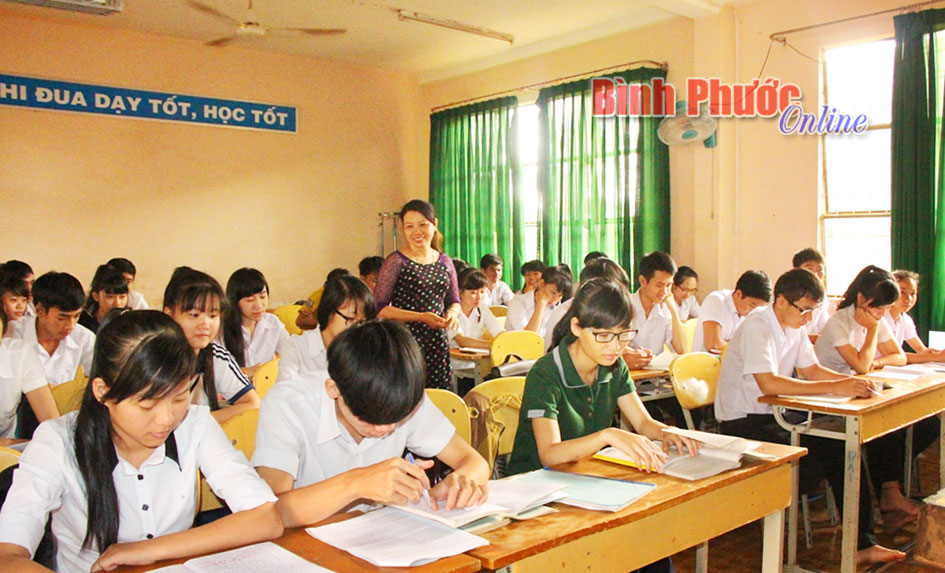 Học sinh Bình Phước được tạm ứng hỗ trợ 73 tấn gạo