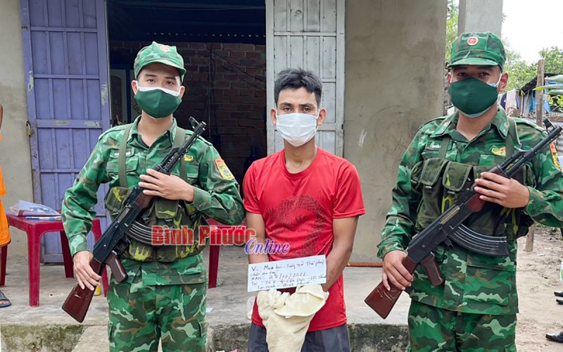 Bắt vụ mua bán trái phép chất ma túy