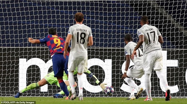 bayernbarcelona82315082020081131.jpg
