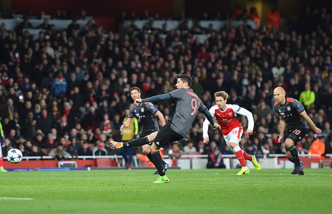 bayernbeatarsenal51308032017080055.jpg