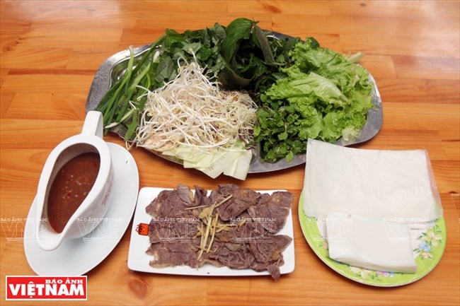Bắp bò hấp chấm mắm nêm - món ăn tuyệt vời cho người giảm cân