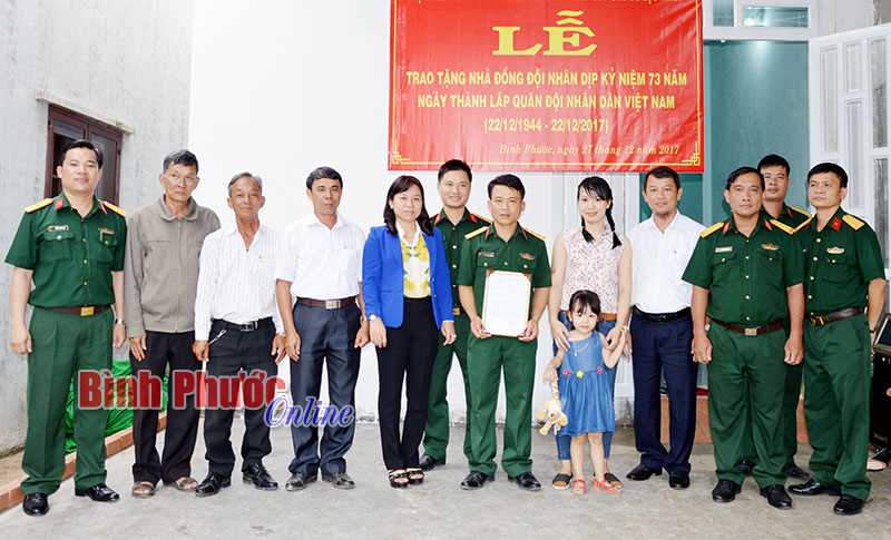 Bộ CHQS tỉnh bàn giao nhà đồng đội Bộ CHQS tỉnh bàn giao nhà đồng đội