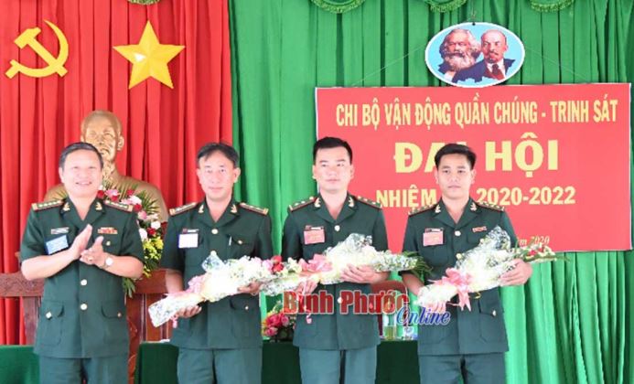 Đại hội chi bộ trực thuộc Đồn biên phòng Đắc Ơ Đại hội chi bộ trực thuộc Đồn biên phòng Đắc Ơ