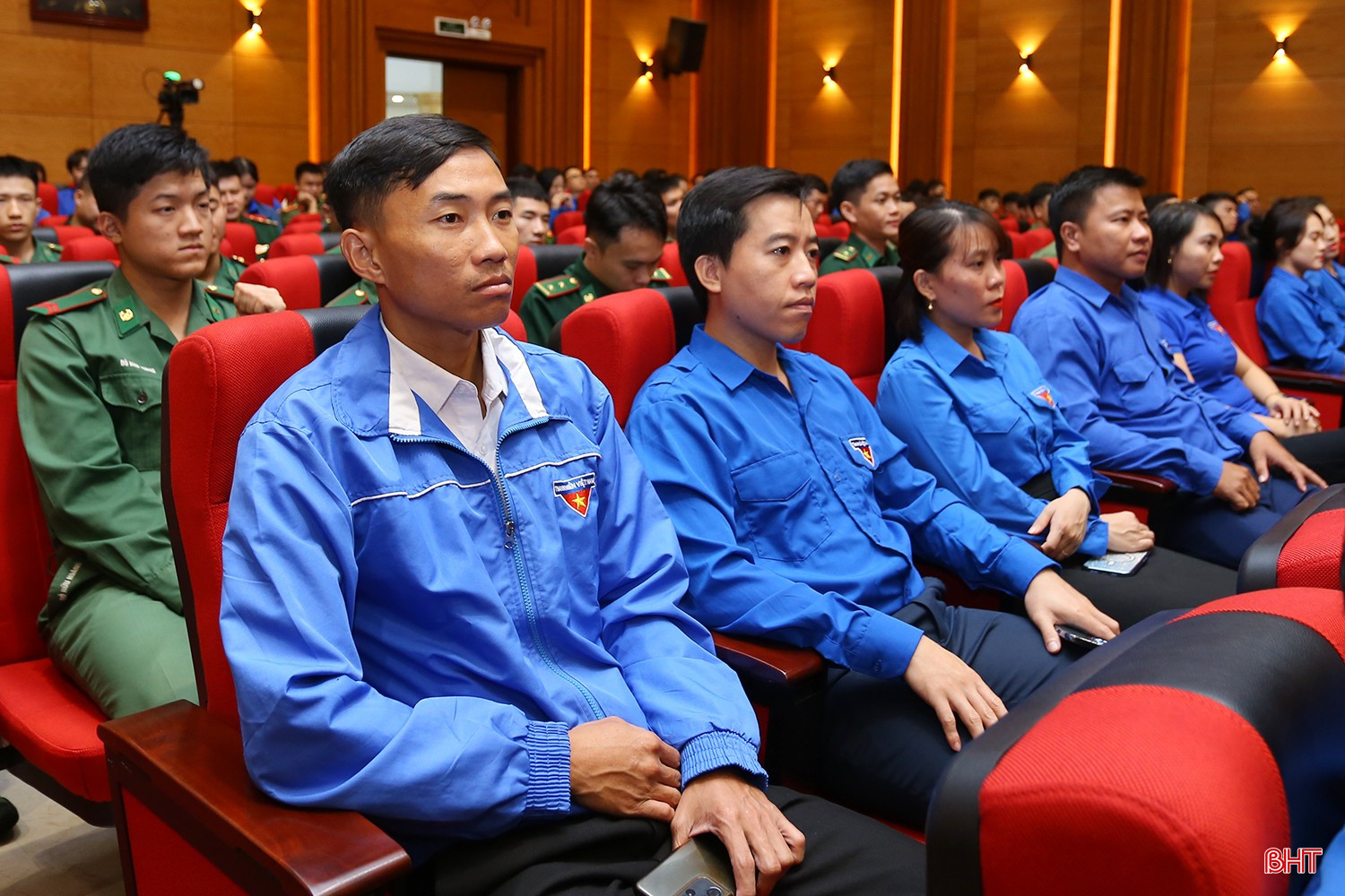 bht_brd_aimg-4087-2165-5568.jpg