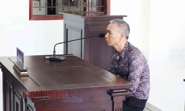 Dùng tên giả, sim rác lừa đảo chiếm đoạt gần 2 tỷ đồng