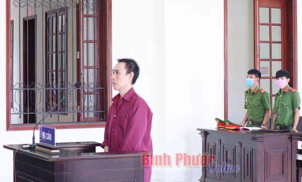 Đem ô tô của dì ruột đi cầm, lãnh án 12 năm tù