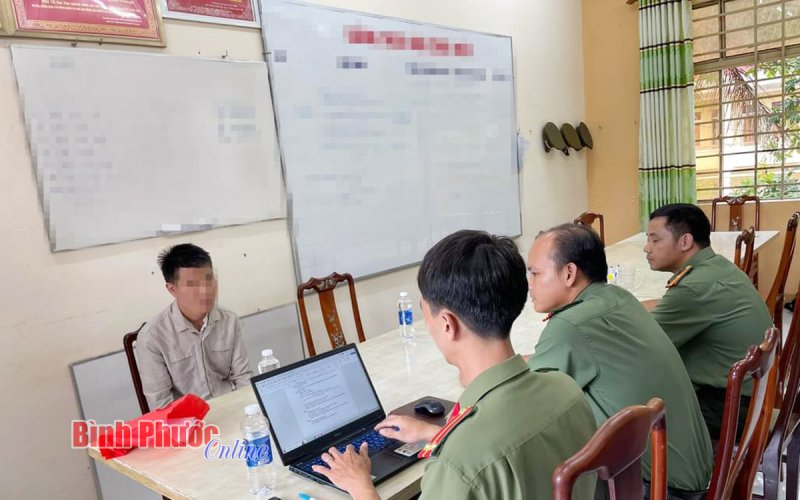 Bị phạt vì đăng thông tin sai sự thật lên Facebook