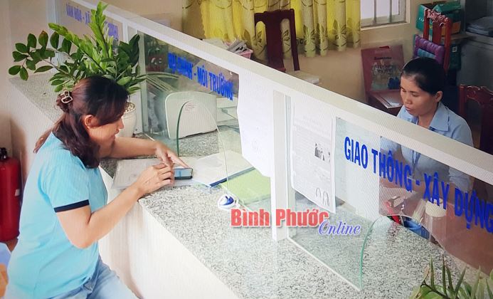 Thúc đẩy kinh tế - xã hội phát triển: Bắt đầu từ cải cách hành chính Thúc đẩy kinh tế - xã hội phát triển: Bắt đầu từ cải cách hành chính