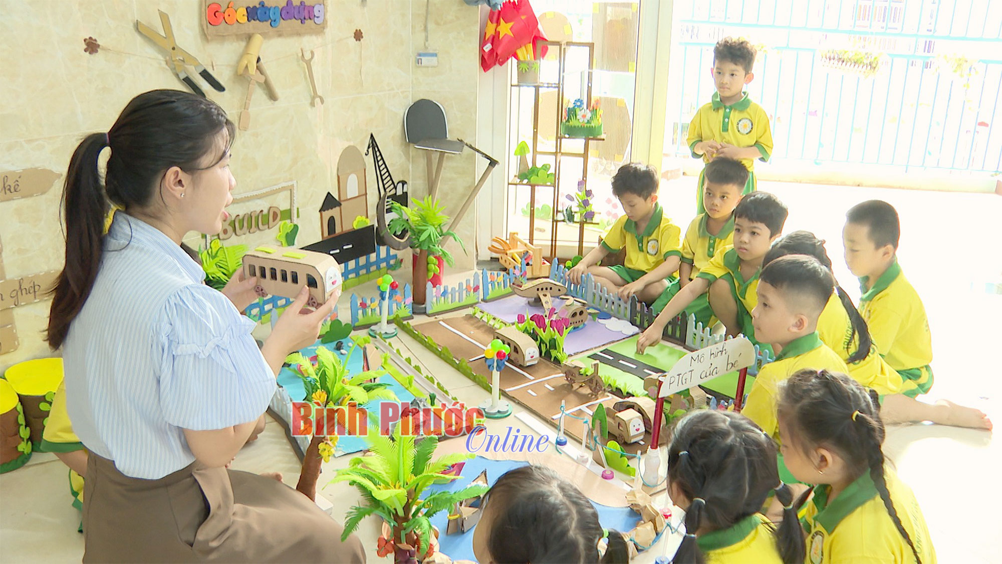 Biến rác thành đồ chơi