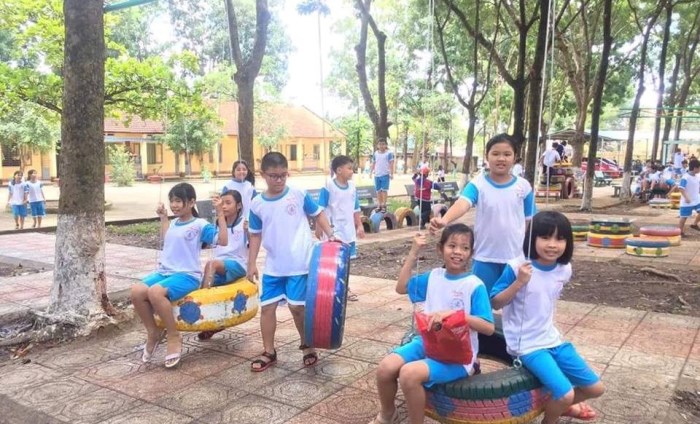 Kể từ 20-10, học sinh tiểu học được rút ngắn thời gian học