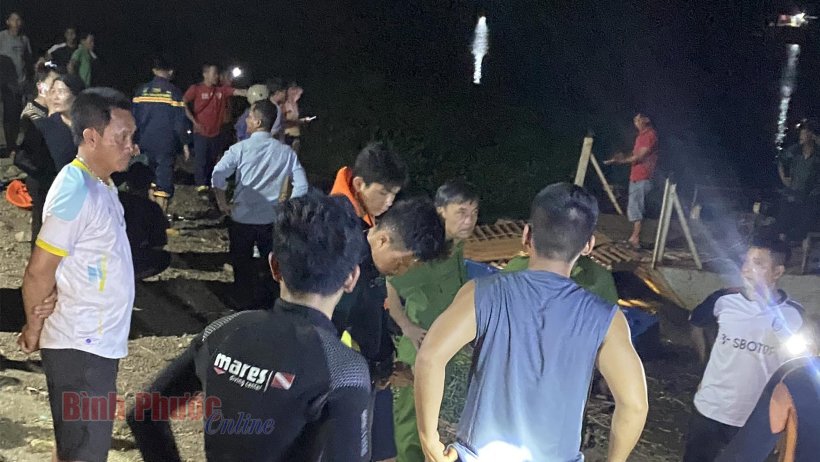 Bình Phước: Đã tìm thấy ba thi thể bị đuối nước Bình Phước: Đã tìm thấy ba thi thể bị đuối nước