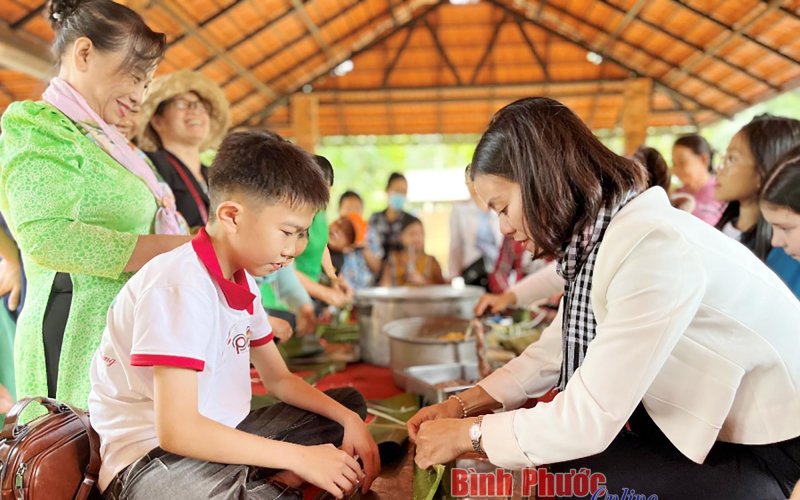 Bình Phước: “Tết Việt” yêu thương