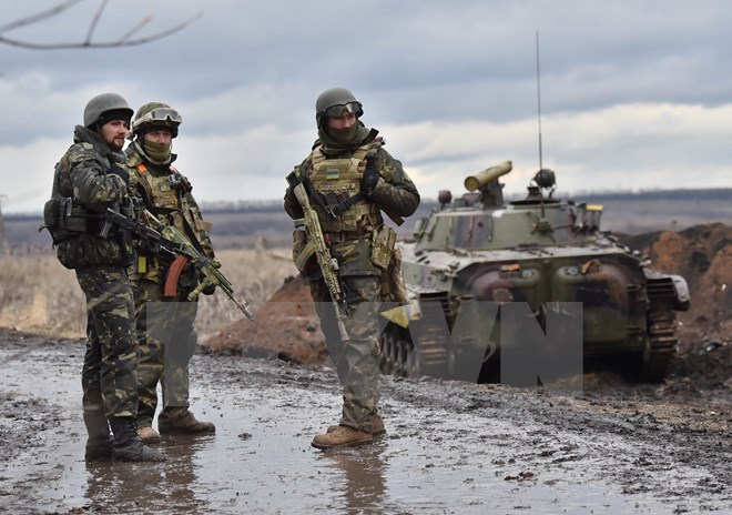 NATO: Chiến sự tại Ukraine cho thấy sự mong manh của thỏa thuận Minsk