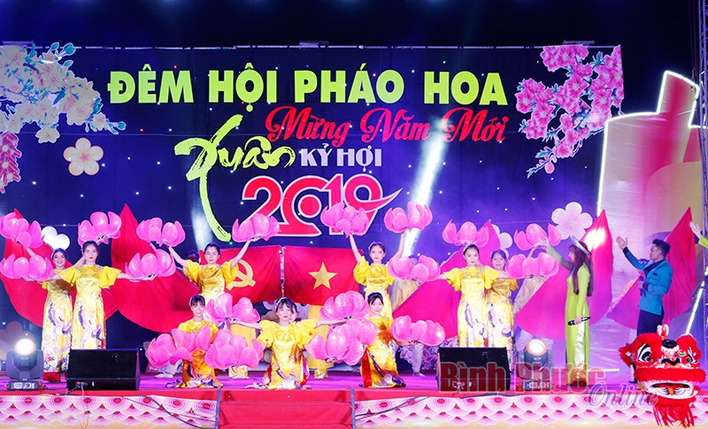 Đêm hội pháo hoa giao thừa tại Bình Long, Hớn Quản Đêm hội pháo hoa giao thừa tại Bình Long, Hớn Quản