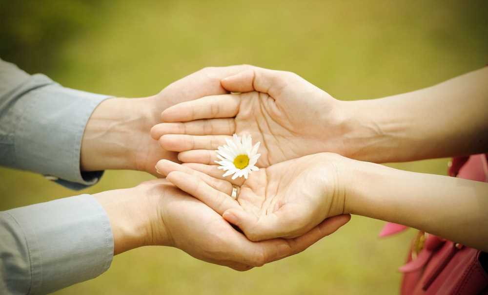 Dùng yêu thương hóa giải mâu thuẫn Dùng yêu thương hóa giải mâu thuẫn