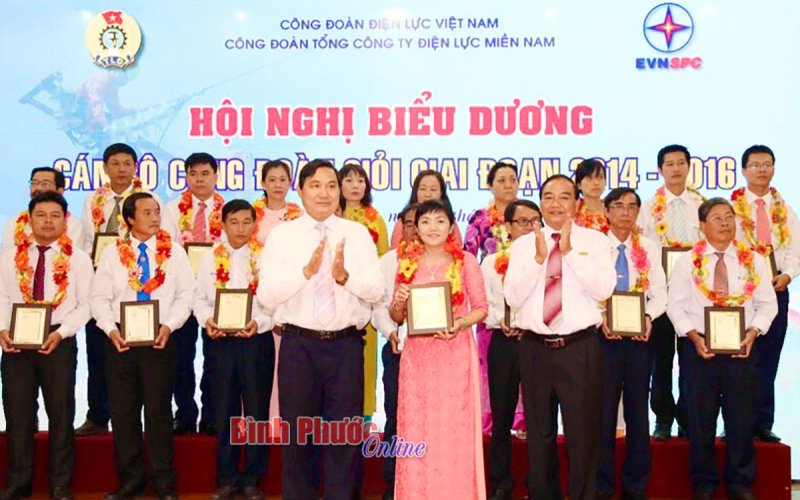 Bông hồng ngành điện