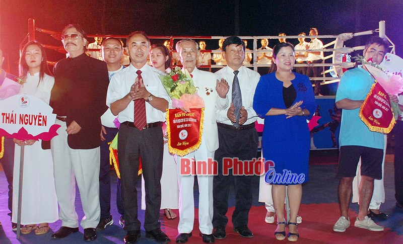 Khai mạc giải vô địch các câu lạc bộ kickboxing toàn quốc 2017 Khai mạc giải vô địch các câu lạc bộ kickboxing toàn quốc 2017