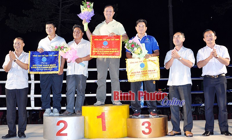 Bế mạc giải vô địch các câu lạc bộ Kickboxing toàn quốc 2017 Bế mạc giải vô địch các câu lạc bộ Kickboxing toàn quốc 2017