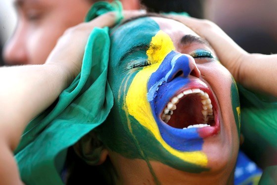 Bạo động bùng phát sau thất bại lịch sử 1-7 của tuyển Brazil Bạo động bùng phát sau thất bại lịch sử 1-7 của tuyển Brazil