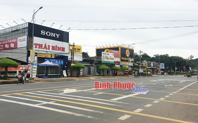 Bù Đăng - nhiều hoạt động thay đổi trong ngày đầu thực hiện Chỉ thị 16