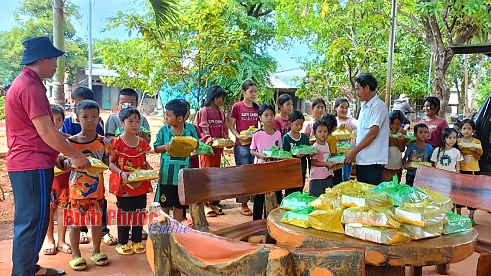 Bù Đăng: Những ngày hè ấm áp