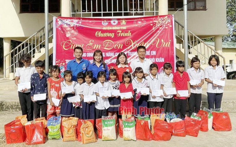 Bữa tiệc chào xuân