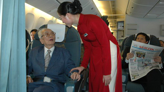 bucanhchuacongbo6.jpg