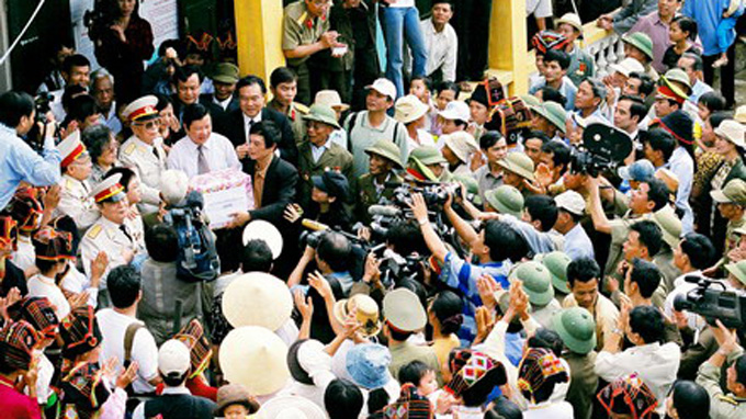 bucanhchuacongbo7.jpg