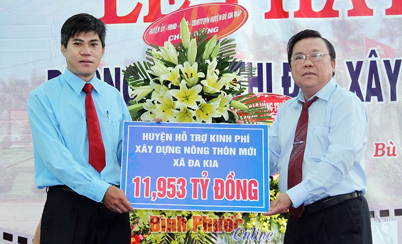 Bù Gia Mập phát động phong trào thi đua xây dựng NTM Bù Gia Mập phát động phong trào thi đua xây dựng NTM