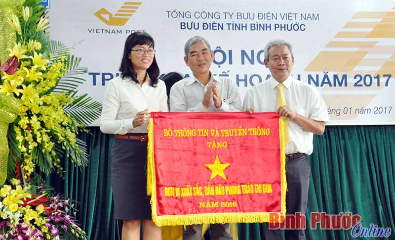 Doanh thu Bưu điện tỉnh 91,986 tỷ đồng Doanh thu Bưu điện tỉnh 91,986 tỷ đồng
