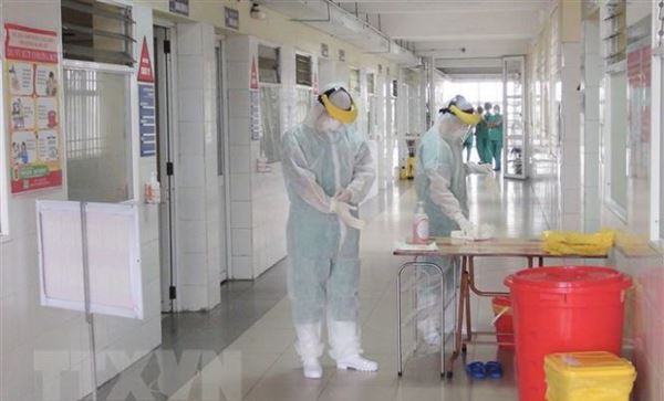 Thêm 1 ca nhiễm mới, Việt Nam ghi nhận 204 trường hợp mắc COVID-19 Thêm 1 ca nhiễm mới, Việt Nam ghi nhận 204 trường hợp mắc COVID-19
