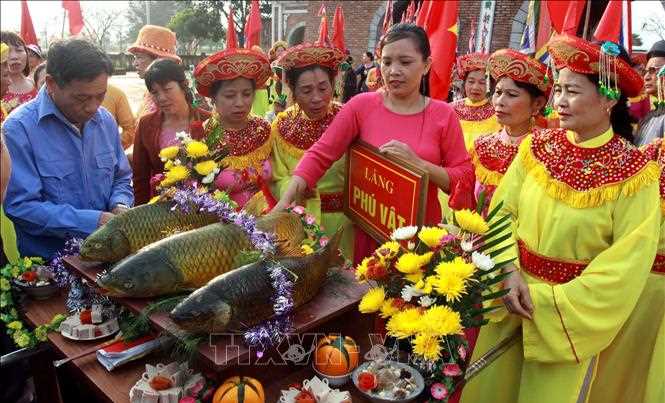 Hội thi cỗ cá không đâu có tại Lễ hội đền Trần - Thái Bình