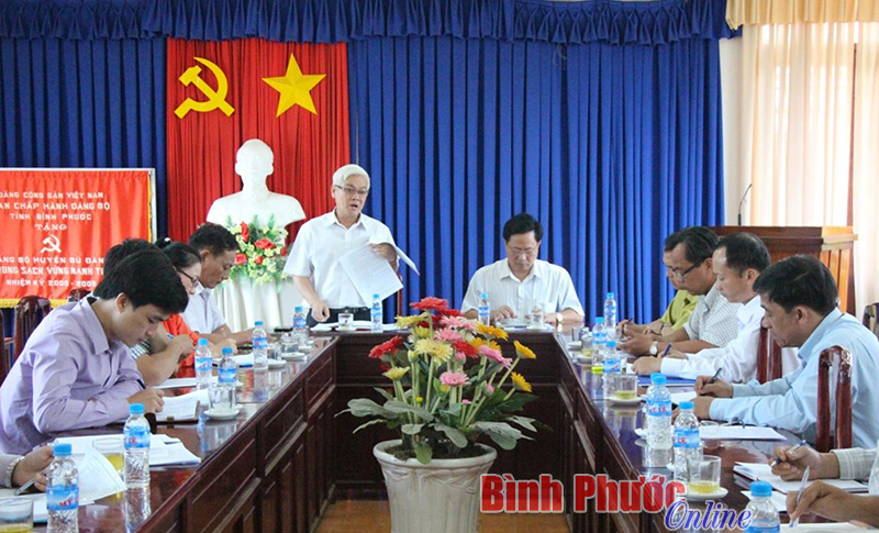 Cần đẩy nhanh tiến độ xây dựng nông thôn mới tại các xã điểm