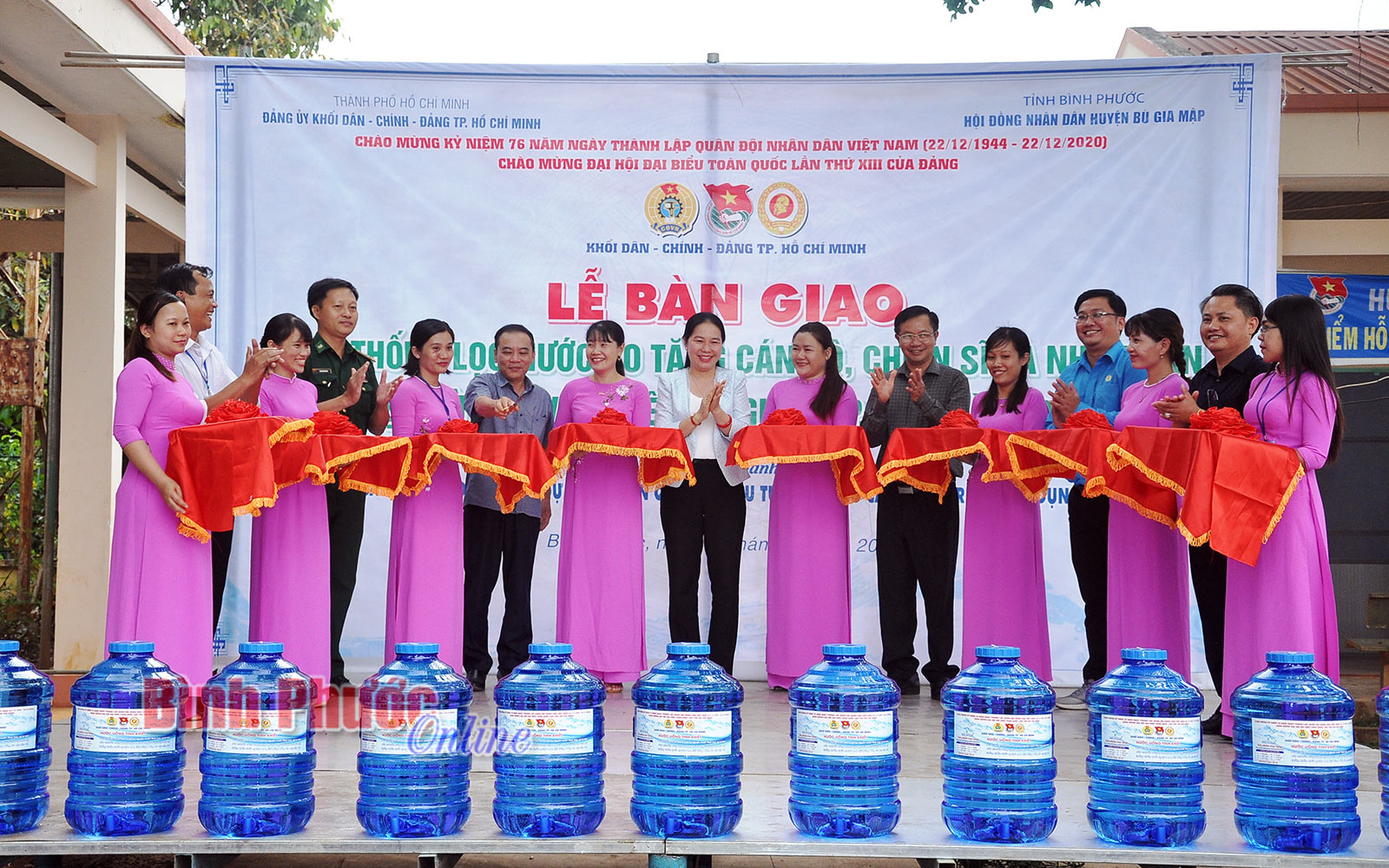 cat_bang_khanh_thanh_atm_nuoc_bgm_08270212122020.jpg