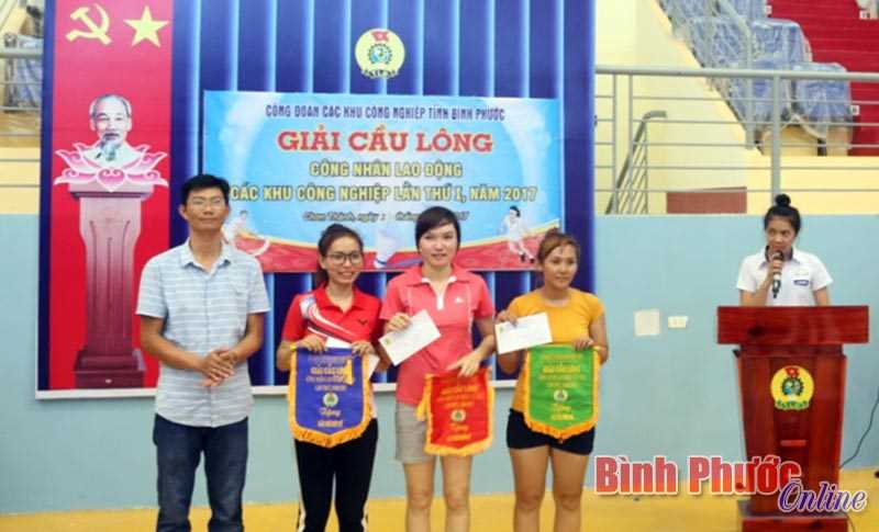 Công nhân KCN thi đấu cầu lông toàn tỉnh lần 1/2017 Công nhân KCN thi đấu cầu lông toàn tỉnh lần 1/2017