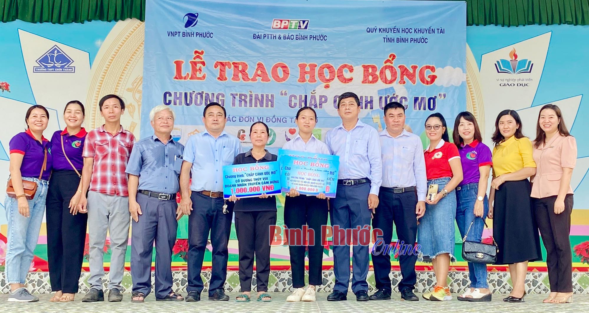 ccum_cho_em_yen_nhi_chon_thanh_4_12105527092022.jpg