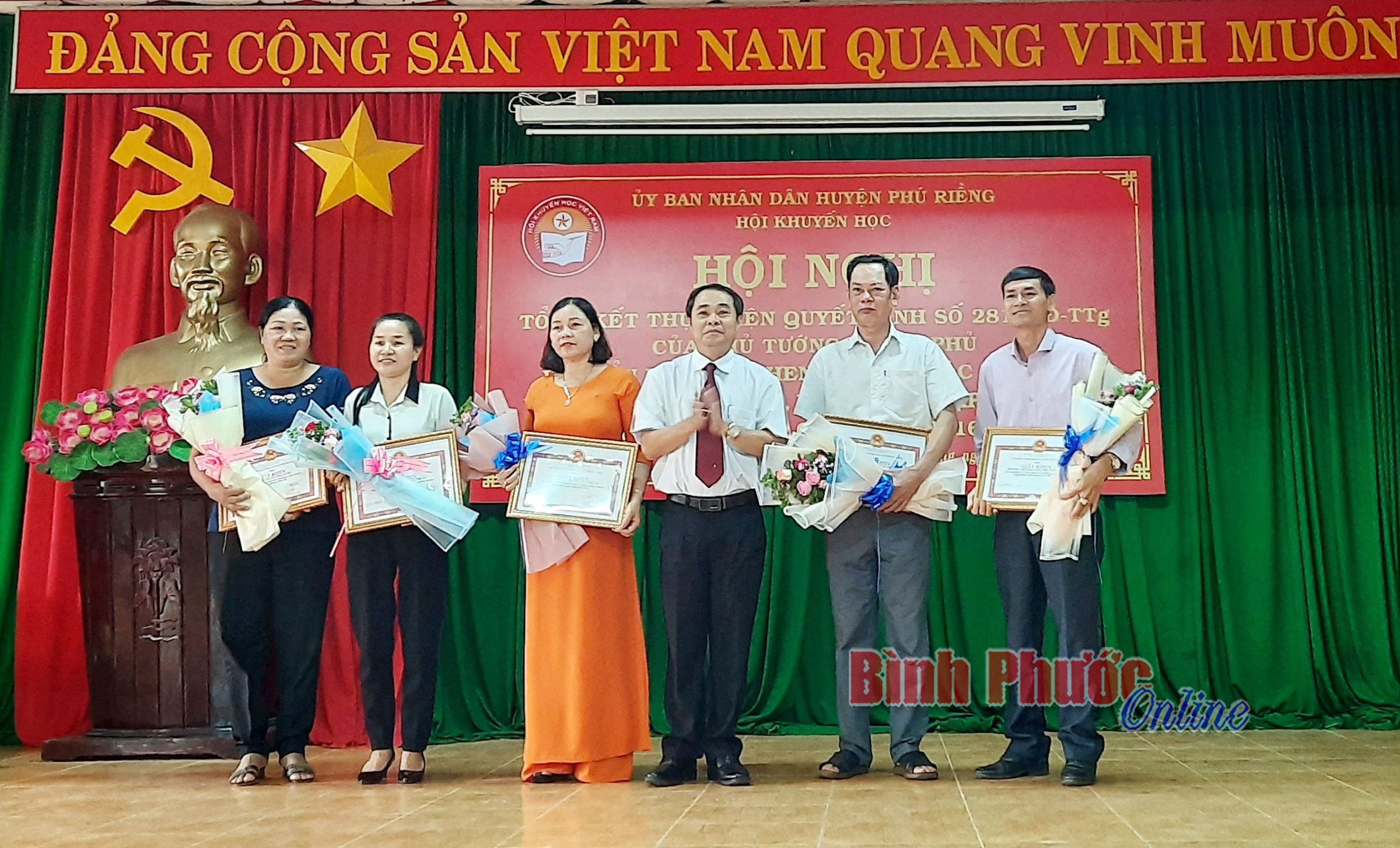 cd0153c827ddd98380cc15102020035421.jpg
