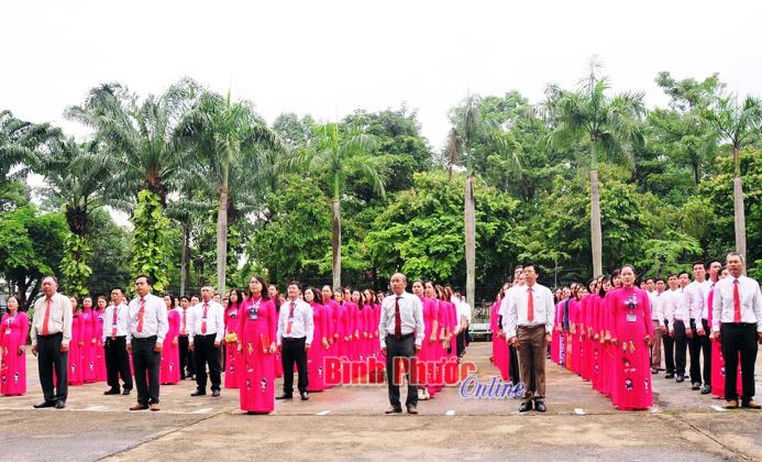 Tuyên dương 4 tập thể tiêu biểu đạt giải Liên hoan phát thanh toàn quốc Tuyên dương 4 tập thể tiêu biểu đạt giải Liên hoan phát thanh toàn quốc