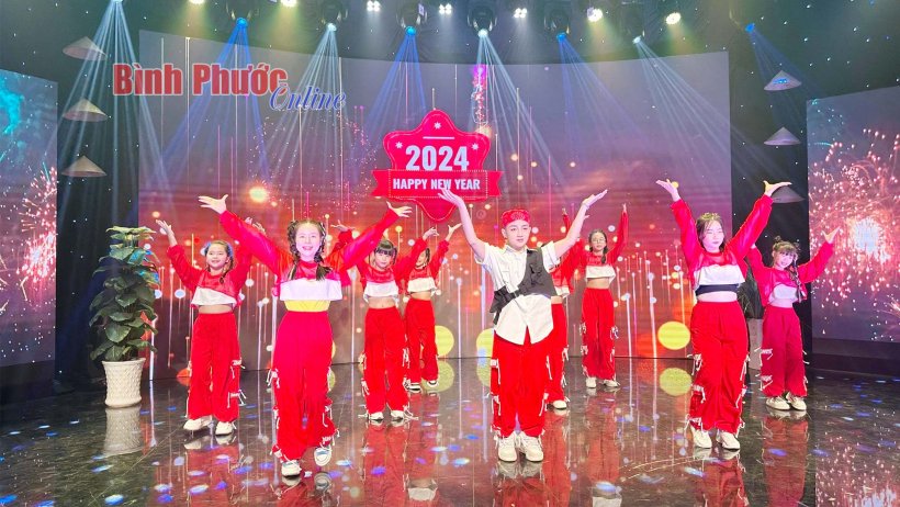 Chào năm mới 2024 Chào năm mới 2024