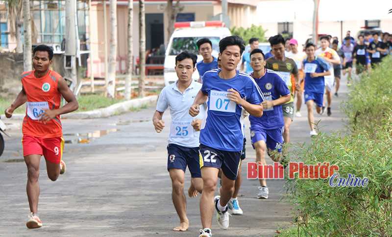 Công an tỉnh tổ chức giải việt dã vũ trang, chiến sĩ công an khỏe lần thứ XX Công an tỉnh tổ chức giải việt dã vũ trang, chiến sĩ công an khỏe lần thứ XX